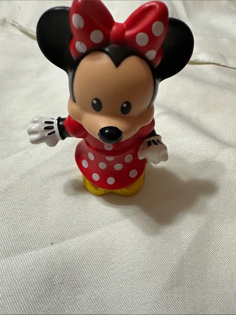 Disney Minnie Mouse Red Polka Dot Mini Figure with Yellow Shoes